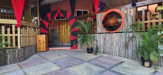 Dmitri's Restaurant Lounge