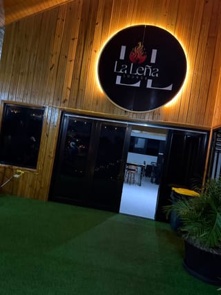 La Leña Lounge