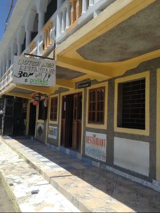Dutch Pot JA Bar, Restaurant and Rooms