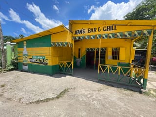Rushel & Jean's Bar and Grill